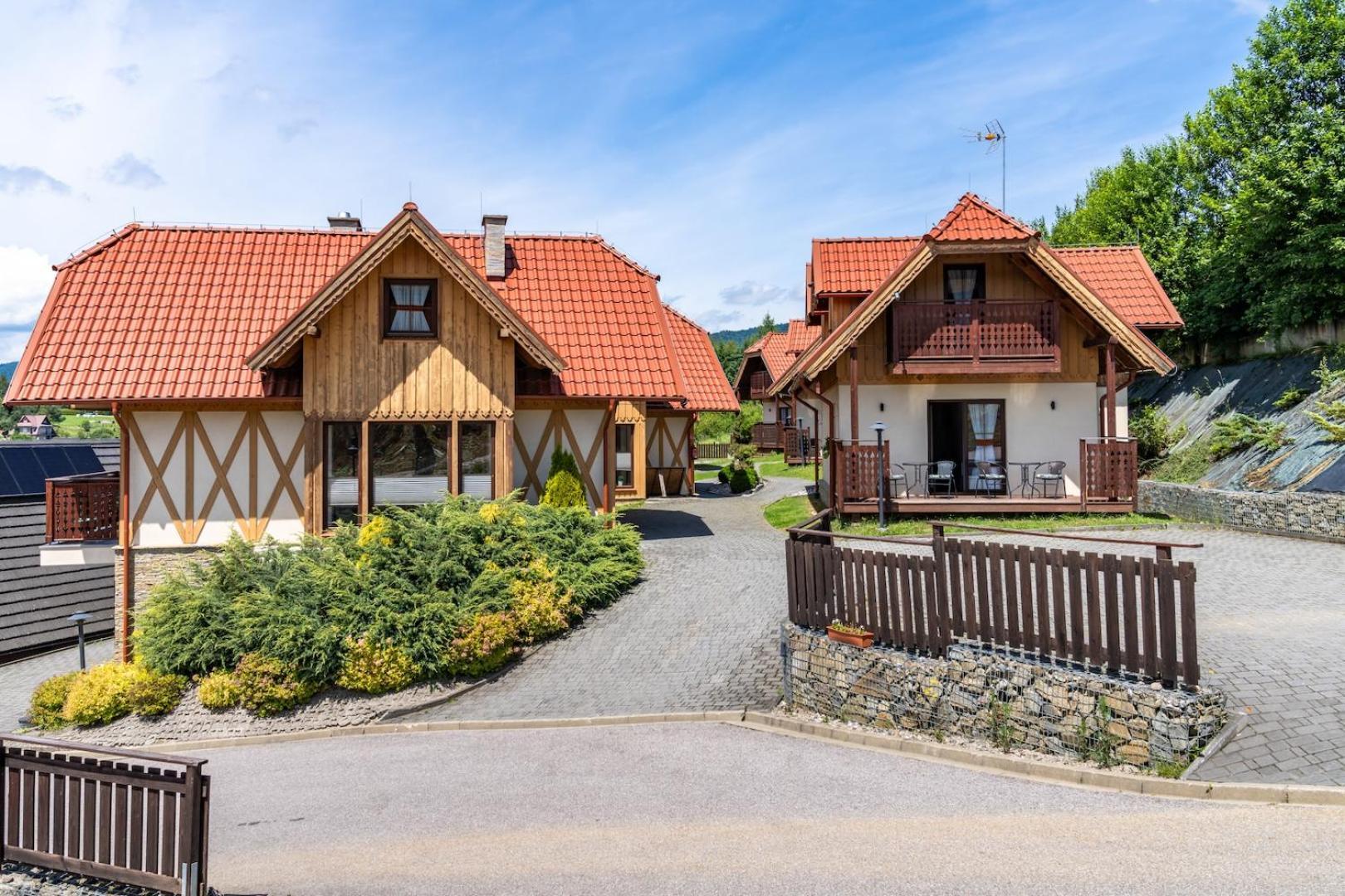 Villa Domki Caloroczne Osada Zbojecka Jandura à Kluszkowce Extérieur photo